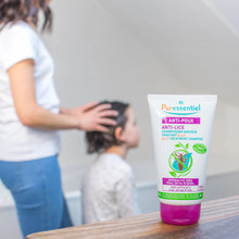 Load image into Gallery viewer, Puressentiel Head Lice 2-in-1 Treatment Shampoo 150ml