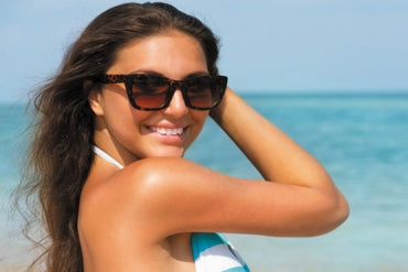 HOW TO PREVENT AND TREAT SUNBURN
